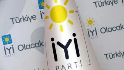 İYİ Parti Adana’da 5 İlçe Başkanı İstifa Edecek