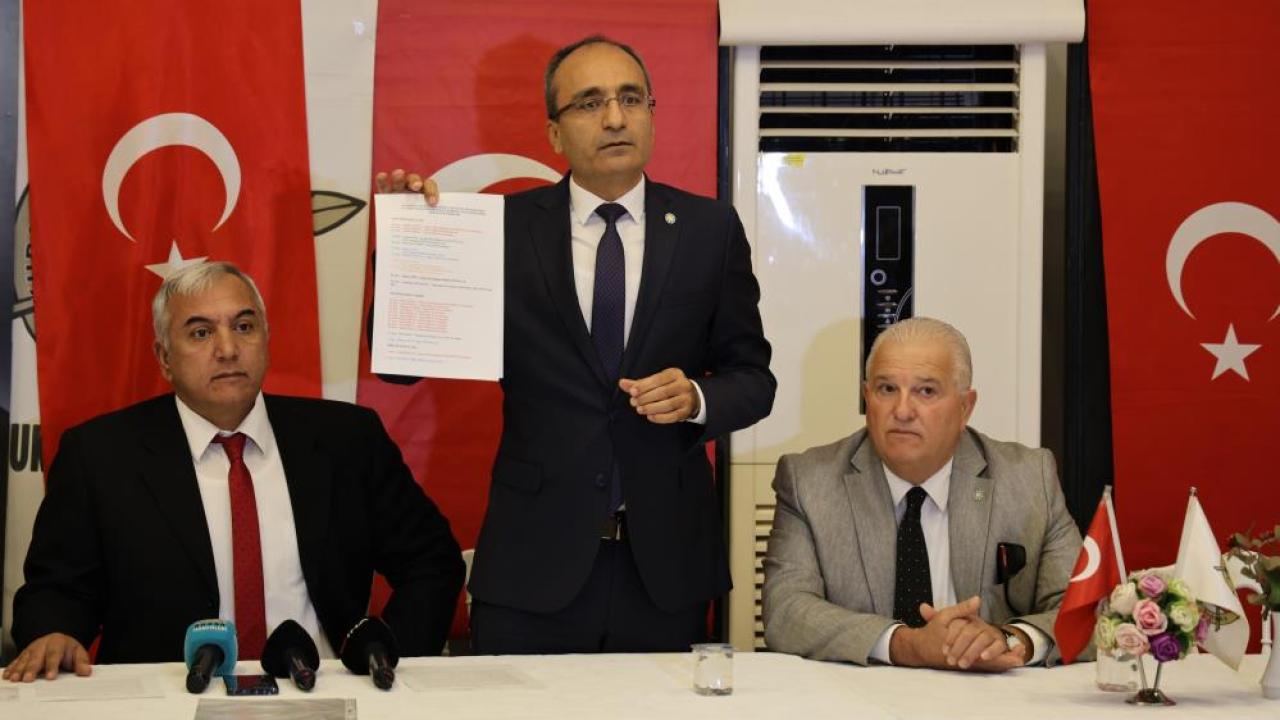 İYİ Parti Adana'da İstifa Depremi