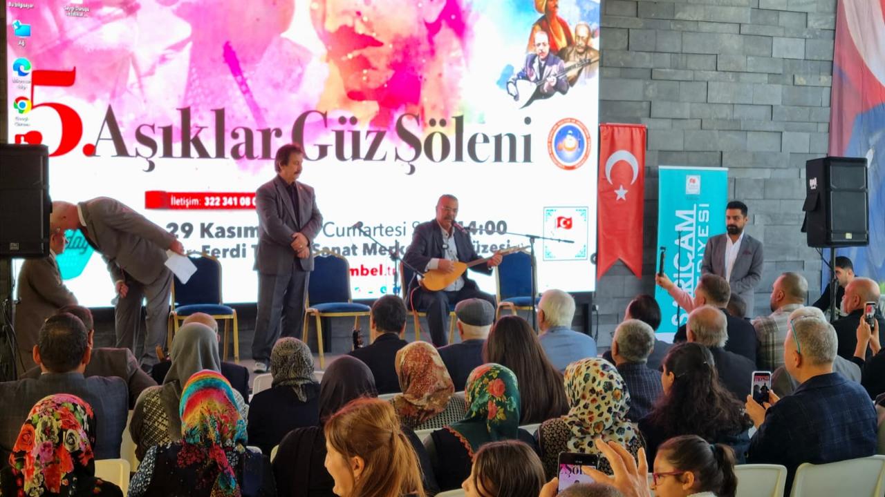 Sarıçam&#039;da 5. Âşıklar Güz Şöleni Coşkusu