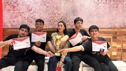 Seyhan İstiklal Anadolu Lisesi Bowlingde Adana Şampiyonu Oldu