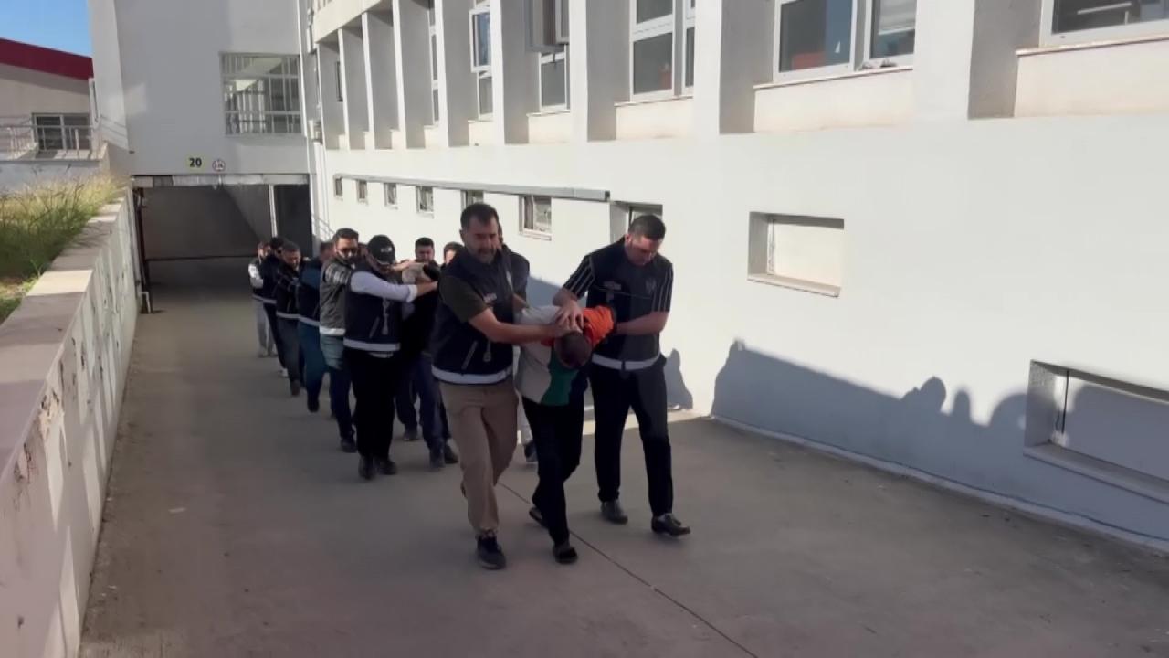 Silah Çetesine Dev Operasyon:11 Tutuklama