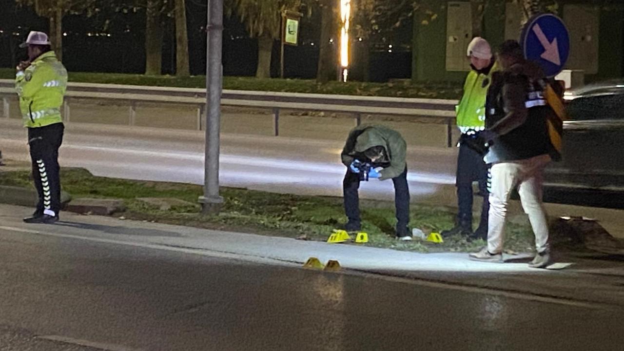 Silahlı Saldırı:1'i Futbolcu 3 Yaralı