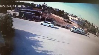 Teelfonu Böyle Çalmış