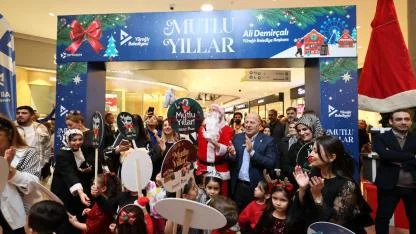 Yüreğir Belediyesinden Yeni Yıl Panayırı