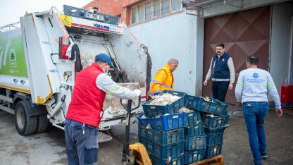 Yüzlerce Ölü Tavuk Ele Geçirildi