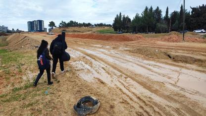 15 yıllık Çukurova Güzel Sanatlar Lisesi Çamura Teslim