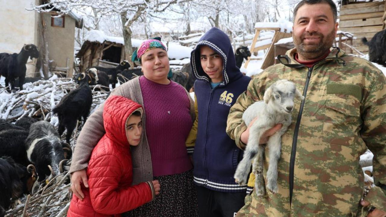 1600 Rakımda Zorlu Mesai