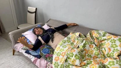 Acımasızca Darp Ettiler!