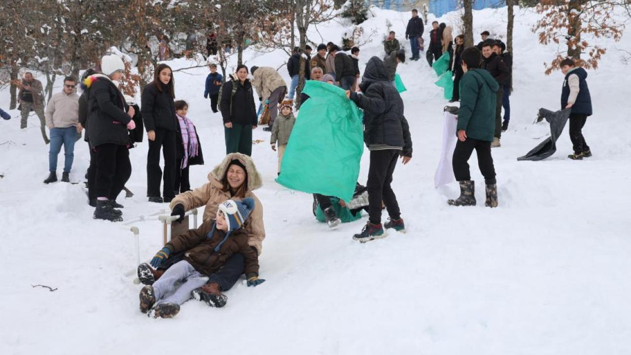 Adana Usulü Kayak Festivali