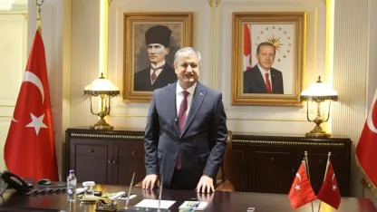 Adana Valisi Göreve Başladı