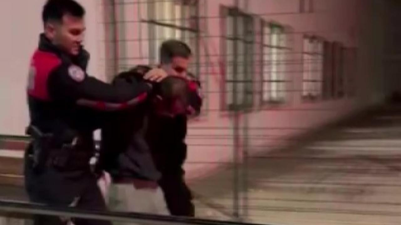 Arkadaş Tartışmasında Kan Aktı:1 Yaralı