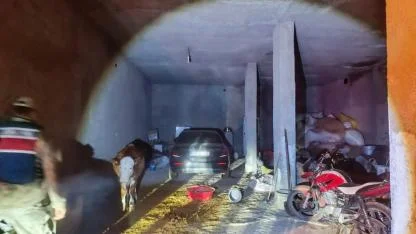 Çalıntı Otomobil Ahırdan Çıktı