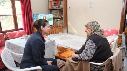 Ceyhan Belediyesi Evde Bakım ve Sağlık Hizmetlerini Aralıksız Sürdürüyor