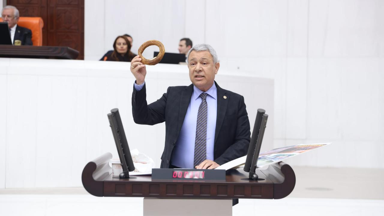 CHP'li Sümer'den ''İki Farklı Türkiye'' Karşılaştırması