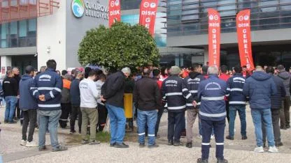 Çukurova Belediyesi'nde Maaş Krizi!