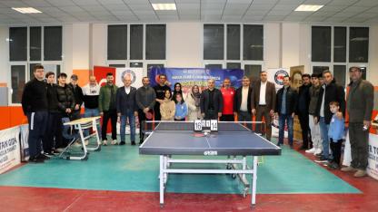 Eğitim-Bir-Sen'den Ödüllü 2. Masa Tenisi Turnuvası