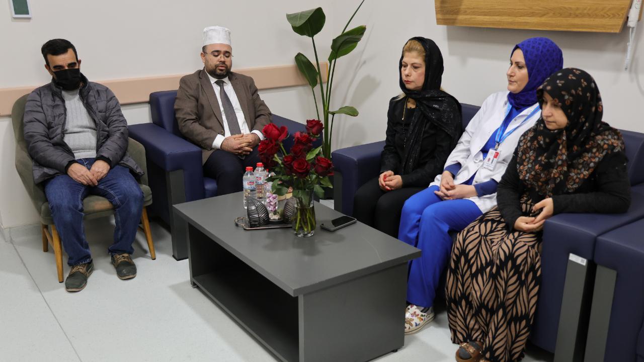 Hasta Yakınlarına Dualı Manevi Destek