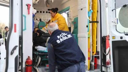 Kayıp Kız Çocuğu Geceyi Mağarada Geçirmiş