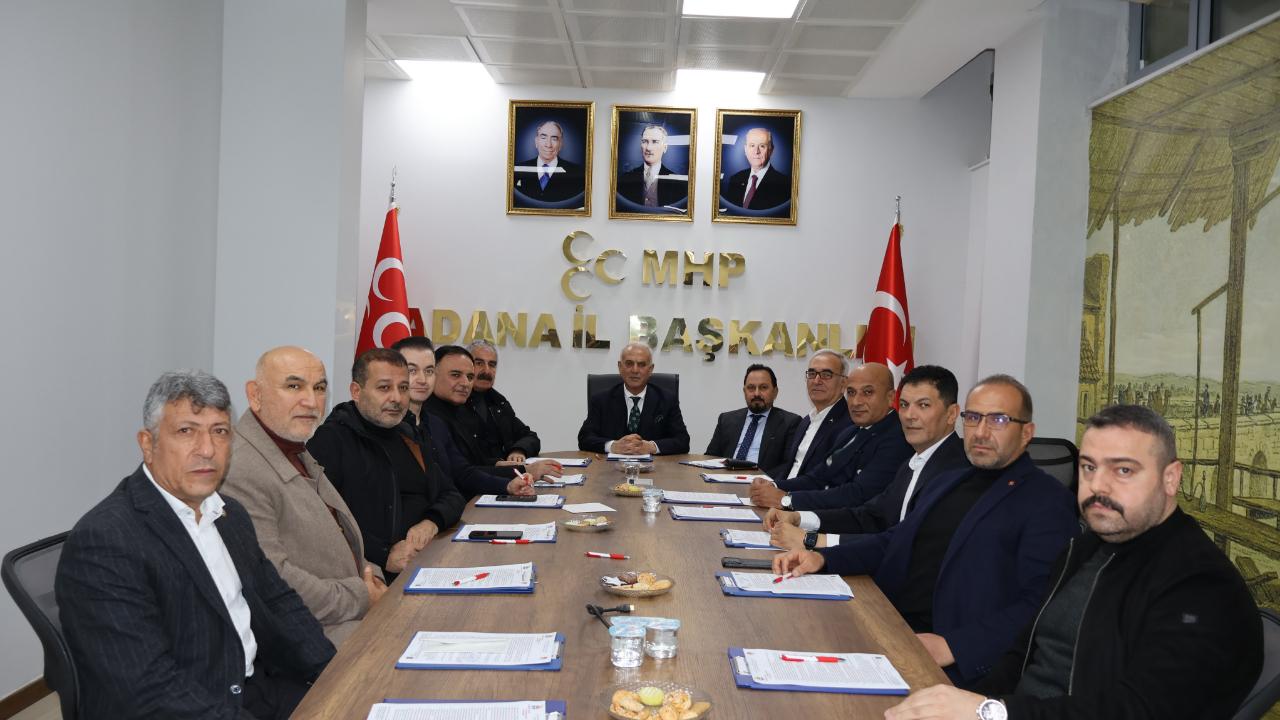 MHP'li Kanlı'dan Büyükşehire Sert Tepki:''Sorunlar Seyrederek Değil, Çalışarak Çözülür''