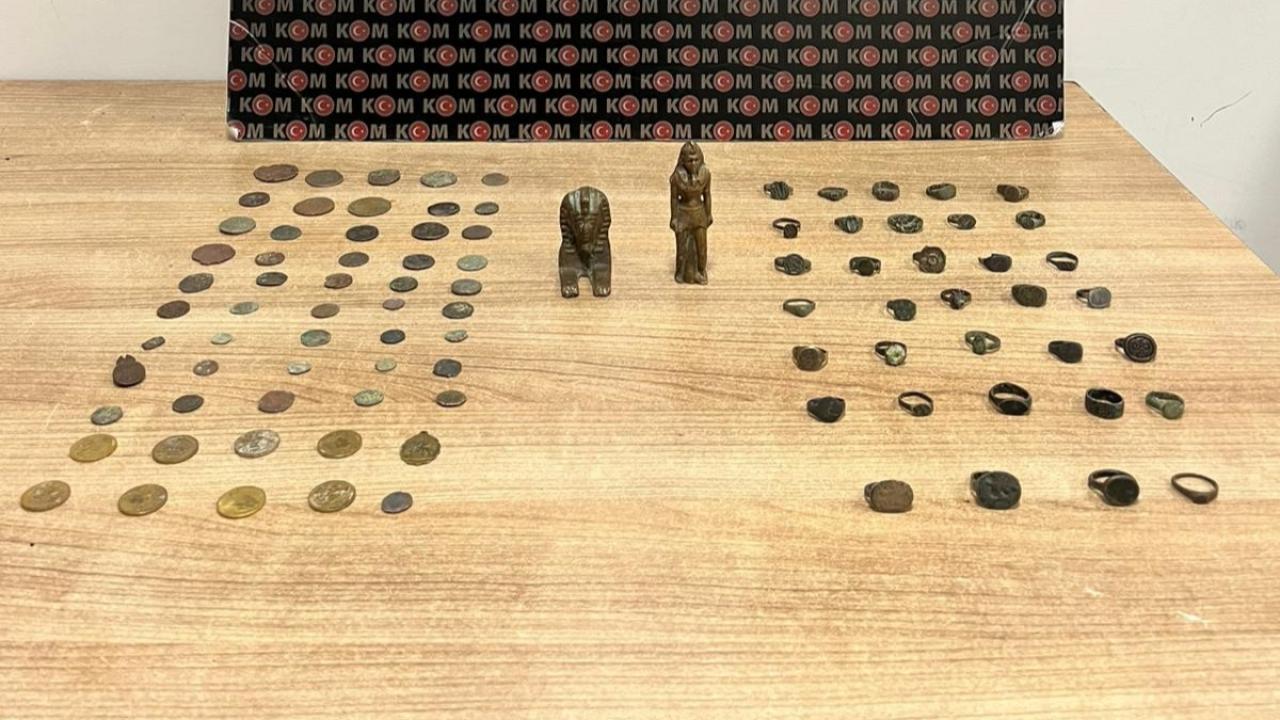 Polisten Tarihi Eser Operasyonu