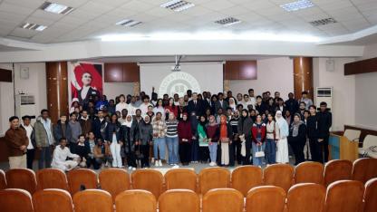 Rektör Beriş Uluslararası Öğrencilerle Bir Araya Geldi