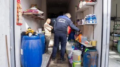 Seyhan’da Tonlarca Sahte Şampuan ve Deterjan Ele Geçirildi
