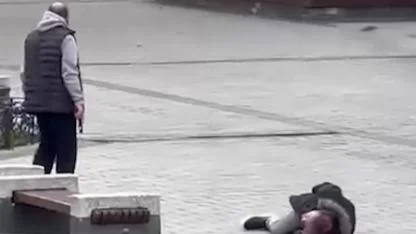 Silahla Vurup, Başında Bekledi!