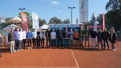 Tenisin Kalbi Atlıspor'da Attı