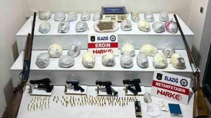 Uyuşturucu Tacirlerine Büyük Darbe:4 Gözaltı