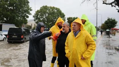Yüreğir'de Sağanak Alarmı:Başkan Demirçalı Sahada