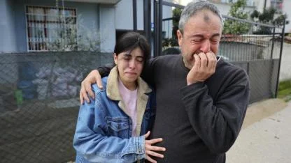 Acılı Babadan Çağrı:"Kimseye İBAN'ınızı Kullandırmayın!"