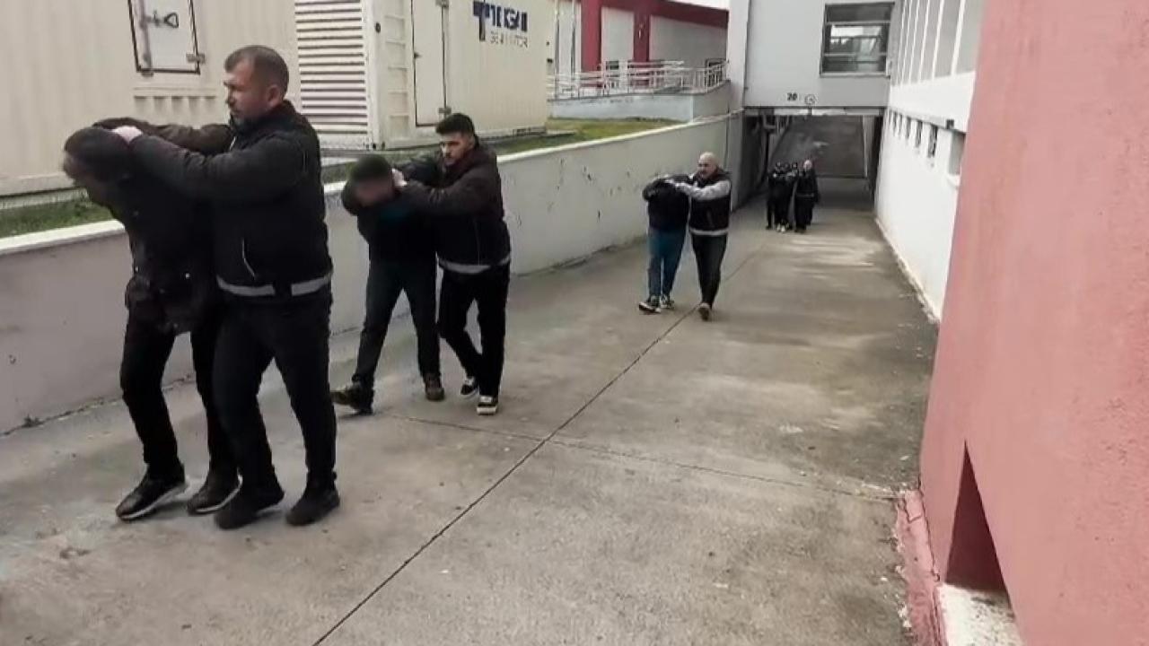 Adana'da Torbacı Operasyonu:7 Tutuklama