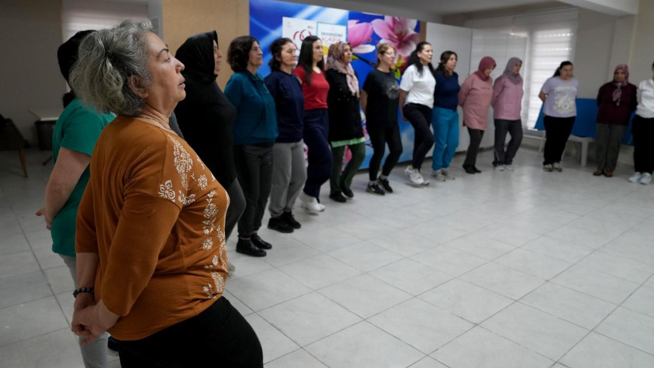 Çukurova Belediyesi’nden Kadınlara Özel Kültürel Etkinlik