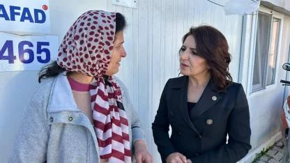 ''Deprem Bölgesinde Enkazı Biz Kaldırdık''