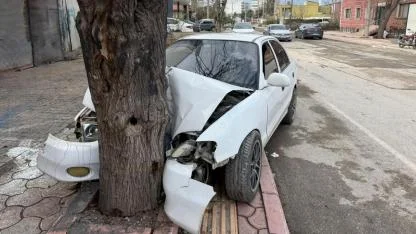Ehliyetsiz Sürücü Kaza Yaptı