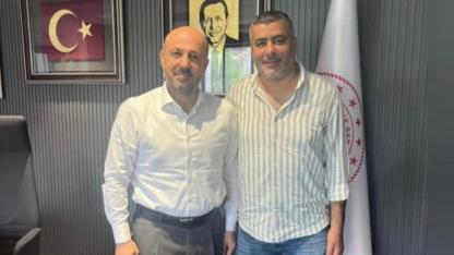 İş İnsanı Mehmet Yalaz’dan Adana İl Sağlık Müdürü Nacar’a Ziyaret