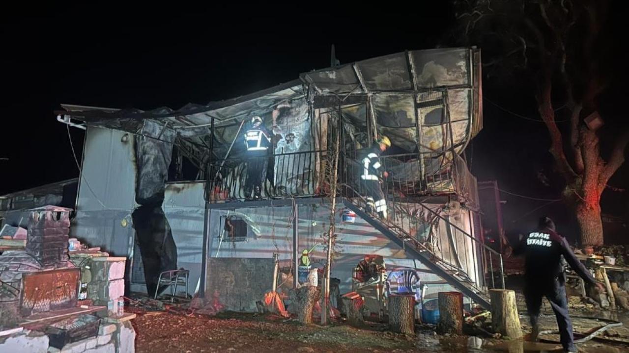 Karı-Koca Feci Yangında Öldü