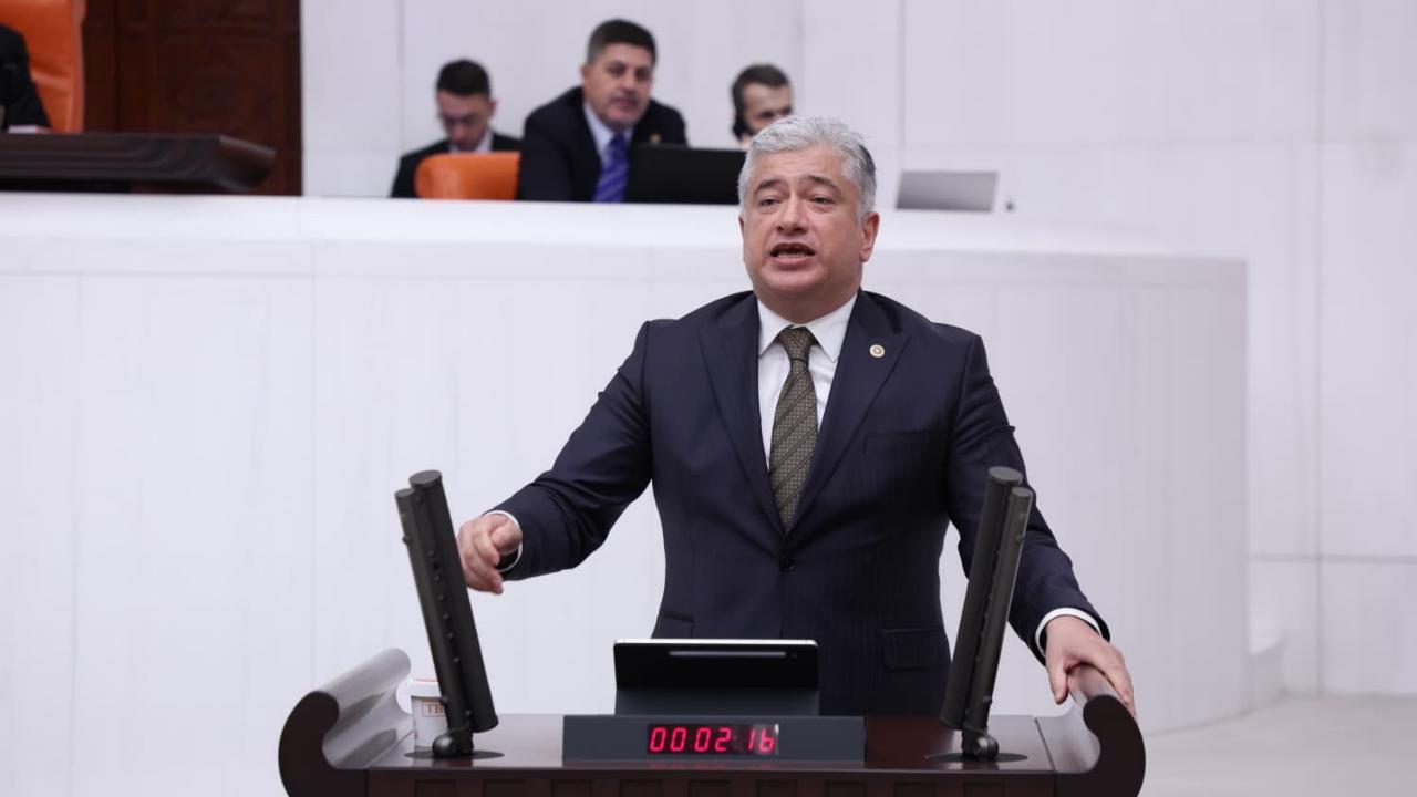 Kısacık'tan ''Otoyol ve Köprü'' Tepkisi:''Çek Kırdırır Gibi Gelirleri Kırdırılıyor''