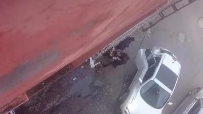 Sokak Ortasında Dövdü!