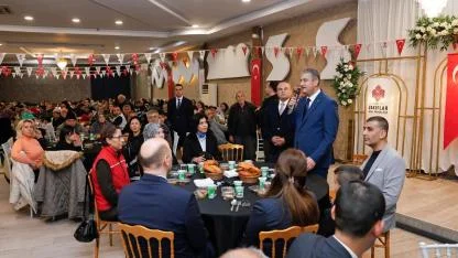 Vali Yavuz İftar Programında Adanalılarla Buluştu