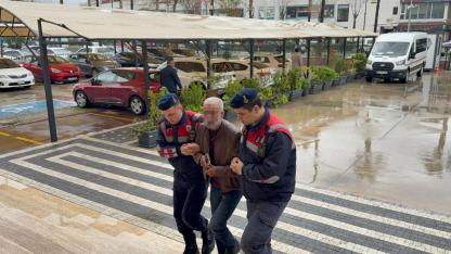 Yol Kenarında Ölü Bulunmuştu:Kocası ve Oğlu Tutuklandı
