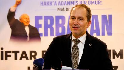 Adana'da Erbakan İzdihamı!