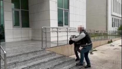 Adana'da Firari Avı:25 Şüpheli Yakalandı