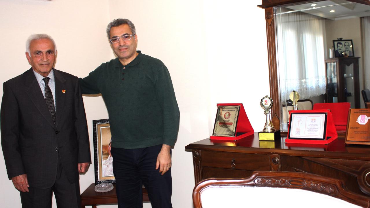 Duayenlerin Yorumuyla Geçmişten Günümüze Gazetecilik (18)