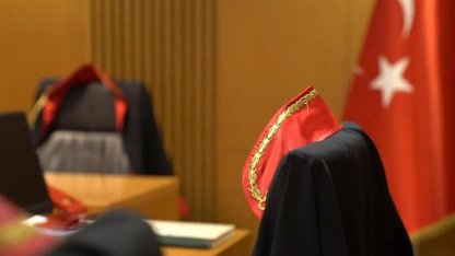 Eski Savcıya 'Rüşvet' ve 'Gizliliği İhlal' Suçlarından Dava!