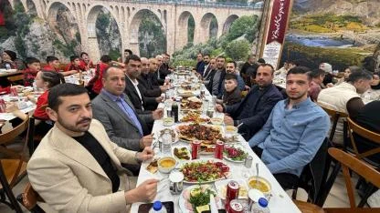 Etikler Otomotiv Sahibi Nurullah Etik’ten BİRLİK VE DAYANIŞMA İFTARI