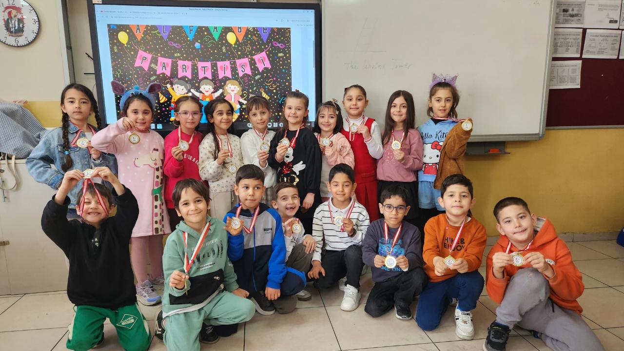 Geleceğe Atılan İlk Adımın Gururu