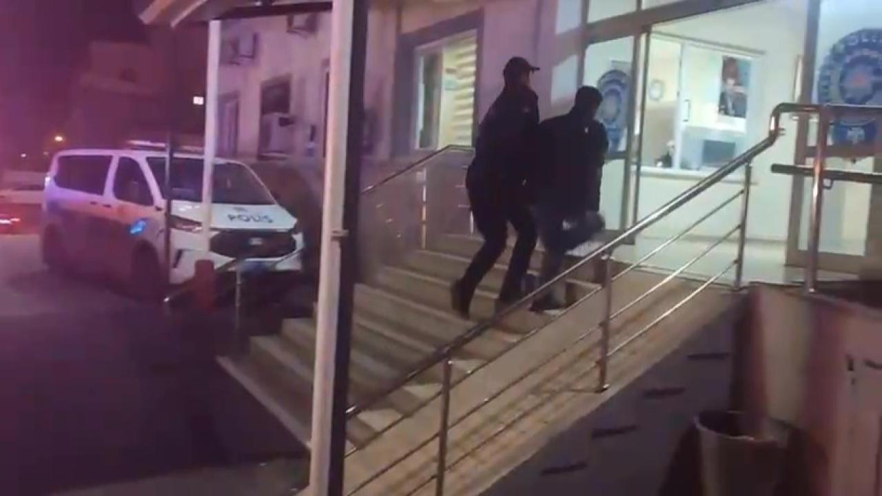 Hırsızlıktan Aranan Şahıs, Çalıntı Motosikletle Yakayı Ele Verdi