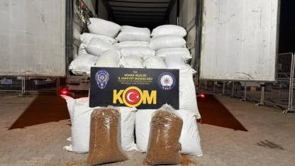 Kaçakçılara Darbe:3 Ton 40 Kilogram Tütün Ele Geçirildi
