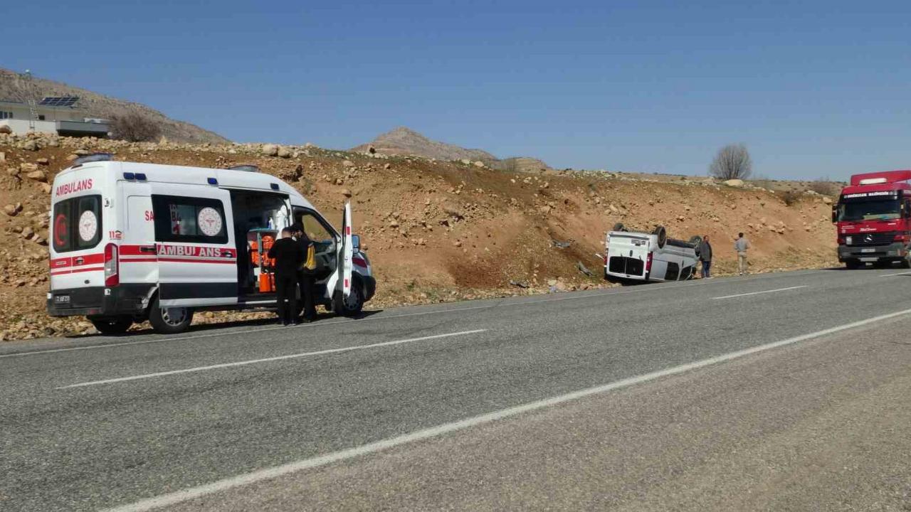 Kontrolden Çıktı, Takla Attı:1 Yaralı